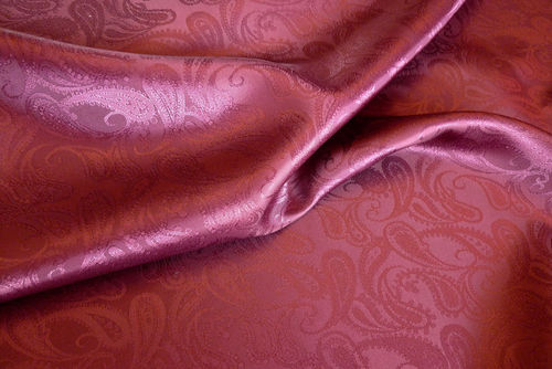 vinrött paisley mönstrat viscose foder online i metervara