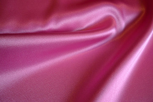 ljus rosa crepesatin