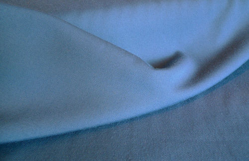 petrolblå ull polyester metervara